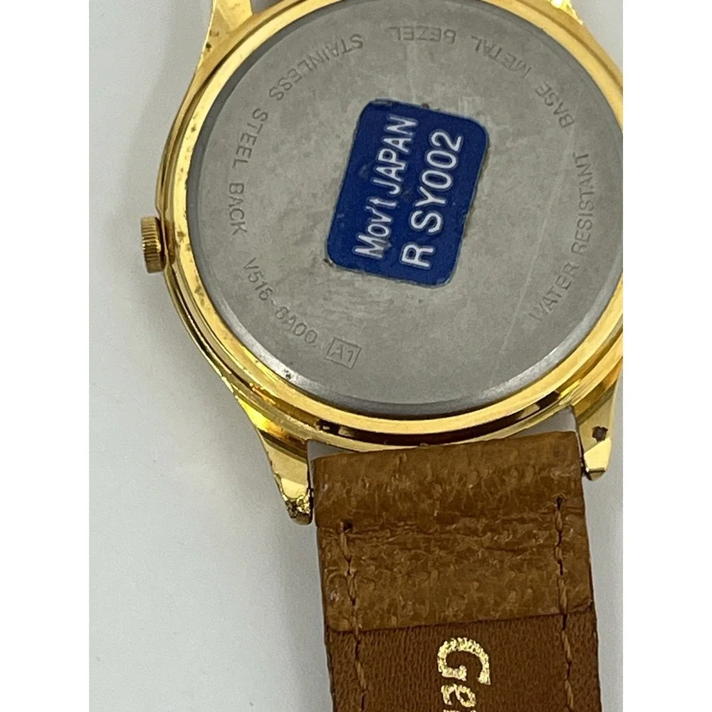 Lorus V516-6A00 Backwards Disney Goofy Leather Quartz Analog Watch Needs Battery
